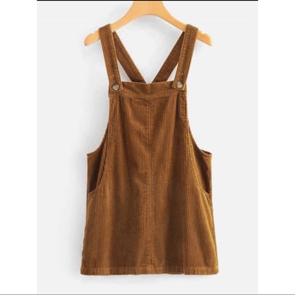 Super cute shadow stripes pinafore dress